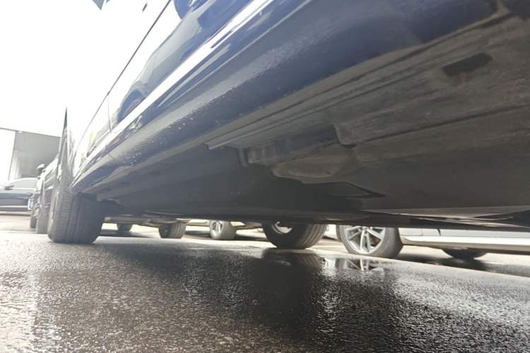 Used Audi Q5L 2020 Updated 40 TFSI Prestige Fashion Edition Left Side Sill