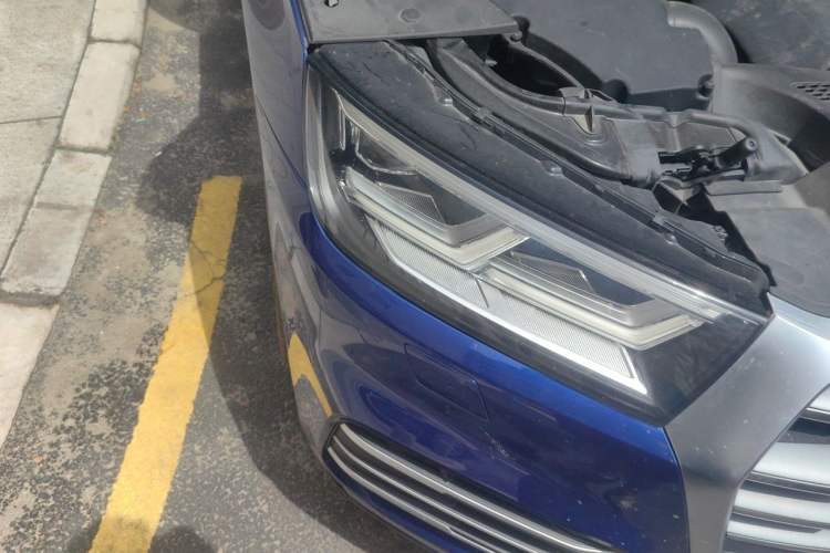 Used Audi Q5L 2020 Updated 40 TFSI Prestige Fashion Edition Right Front Headlight