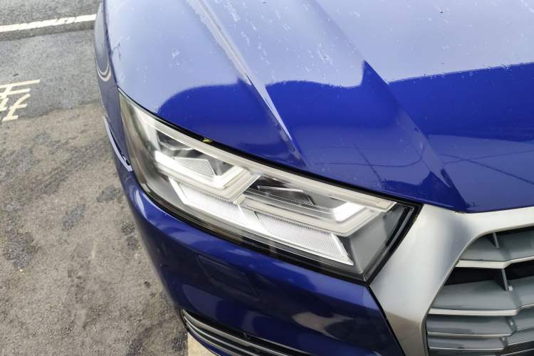 Used Audi Q5L 2020 Updated 40 TFSI Prestige Fashion Edition Right Front Headlight