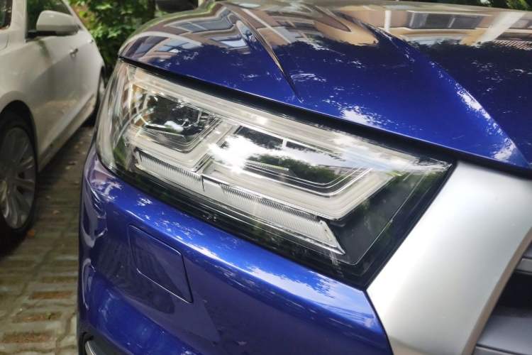 Used Audi Q5L 2020 40 TFSI Prestige Fashion Edition Right Front Headlight