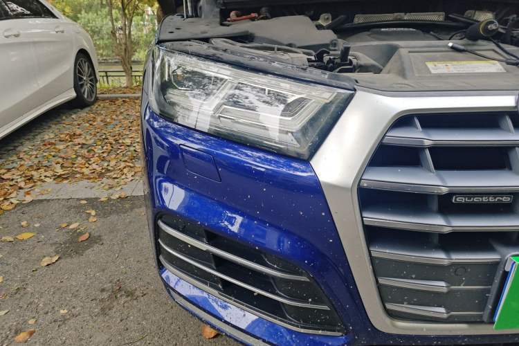 Used Audi Q5L 2020 45 TFSI Prestige Fashion Model Right Front Headlight