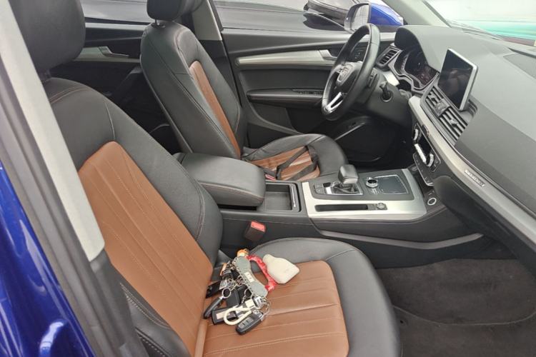 Used Audi Q5L 2020 Updated 40 TFSI Prestige Fashion Edition Right Front Seat