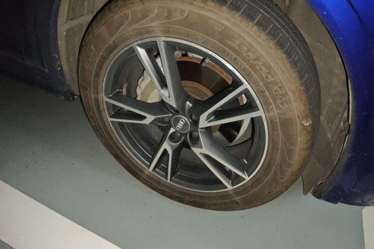 Used Audi Q5L 2020 45 TFSI Prestige Fashion Model Right Front Wheel Hub