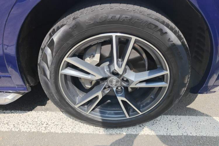 Used Audi Q5L 2020 45 TFSI Prestige Fashion Model Right Front Wheel Hub