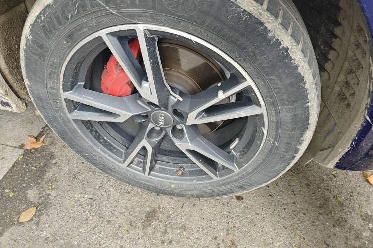 Used Audi Q5L 2020 45 TFSI Prestige Fashion Model Right Front Wheel Hub