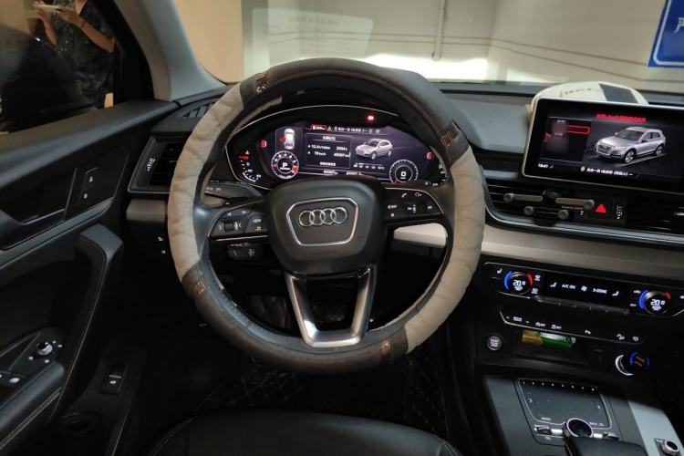 Used Audi Q5L 2020 40 TFSI Prestige Fashion Edition Steering Wheel