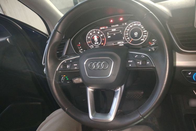 Used Audi Q5L 2020 Updated 40 TFSI Prestige Fashion Edition Steering Wheel