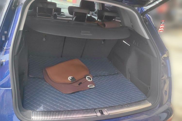 Used Audi Q5L 2020 Updated 40 TFSI Prestige Fashion Edition Trunk