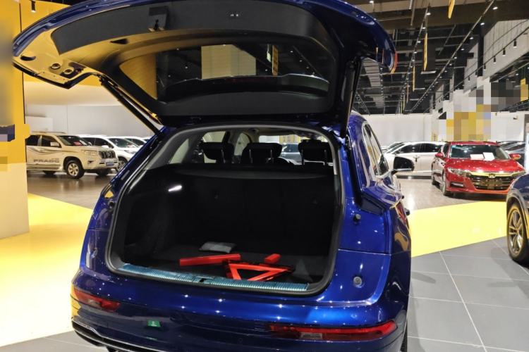Used Audi Q5L 2020 45 TFSI Prestige Fashion Model Trunk