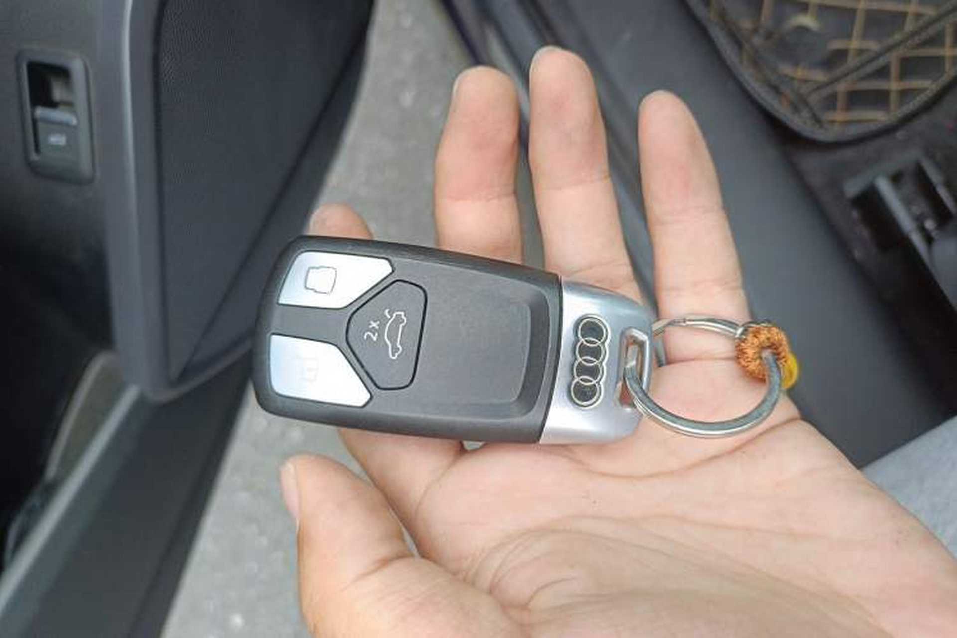 Used Audi Q5L 2020 45 TFSI Prestige Fashion Model Vehicle Key