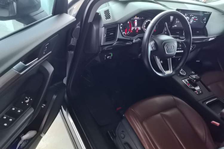 Used Audi Q5L 2020 40 TFSI Prestige Edition Driver Seat