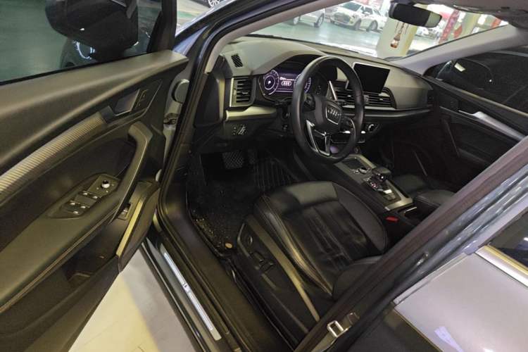 Used Audi Q5L 2020 45 TFSI Prestige Fashion Model Driver Seat