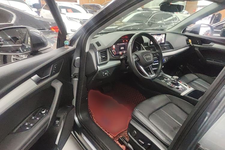 Used Audi Q5L 2020 Updated 40 TFSI Prestige Fashion Edition Driver Seat