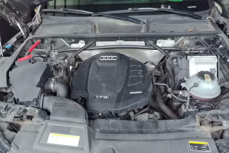 Used Audi Q5L 2020 40 TFSI Prestige Edition Engine Bay