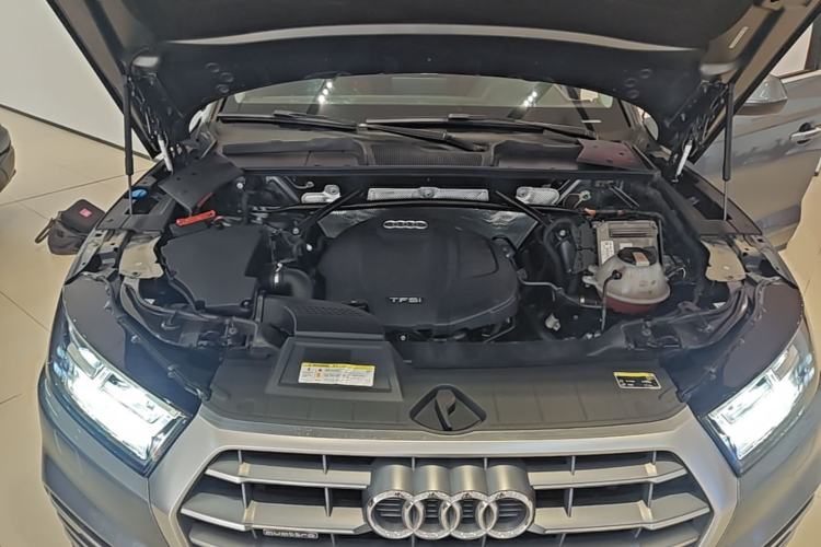 Used Audi Q5L 2020 40 TFSI Prestige Fashion Edition Engine Bay