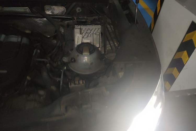 Used Audi Q5L 2020 45 TFSI Prestige Fashion Model Engine Bay Left