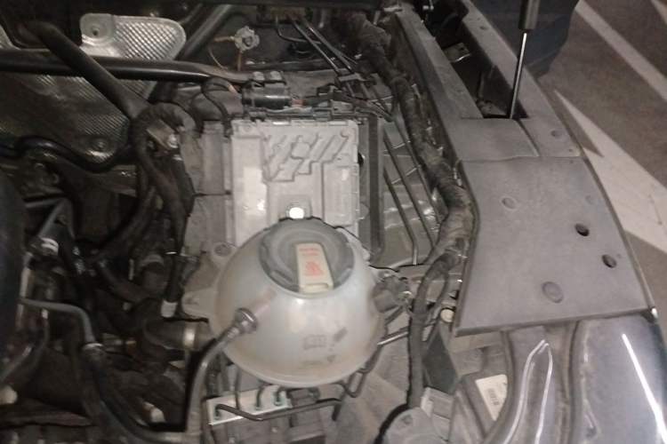 Used Audi Q5L 2020 Updated 40 TFSI Prestige Fashion Edition Engine Bay Left
