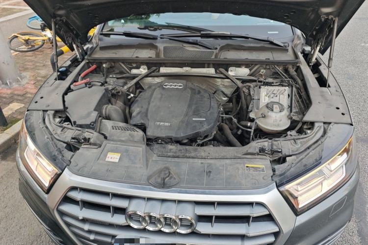 Used Audi Q5L 2020 40 TFSI Prestige Fashion Edition Engine Bay