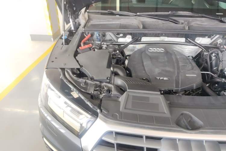 Used Audi Q5L 2020 Revised 40 TFSI Prestige Edition Engine Bay Right