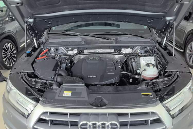 Used Audi Q5L 2020 Revised 40 TFSI Prestige Edition Engine Bay