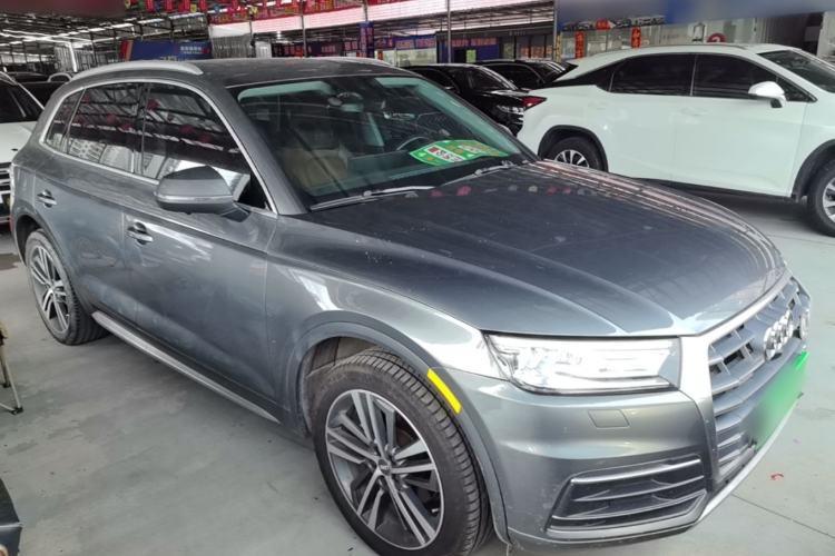 Used Audi Q5L 2020 40 TFSI Prestige Edition Front Right 45 Deg