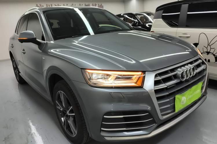 Used Audi Q5L 2020 Updated 40 TFSI Prestige Fashion Edition Front Right 45 Deg
