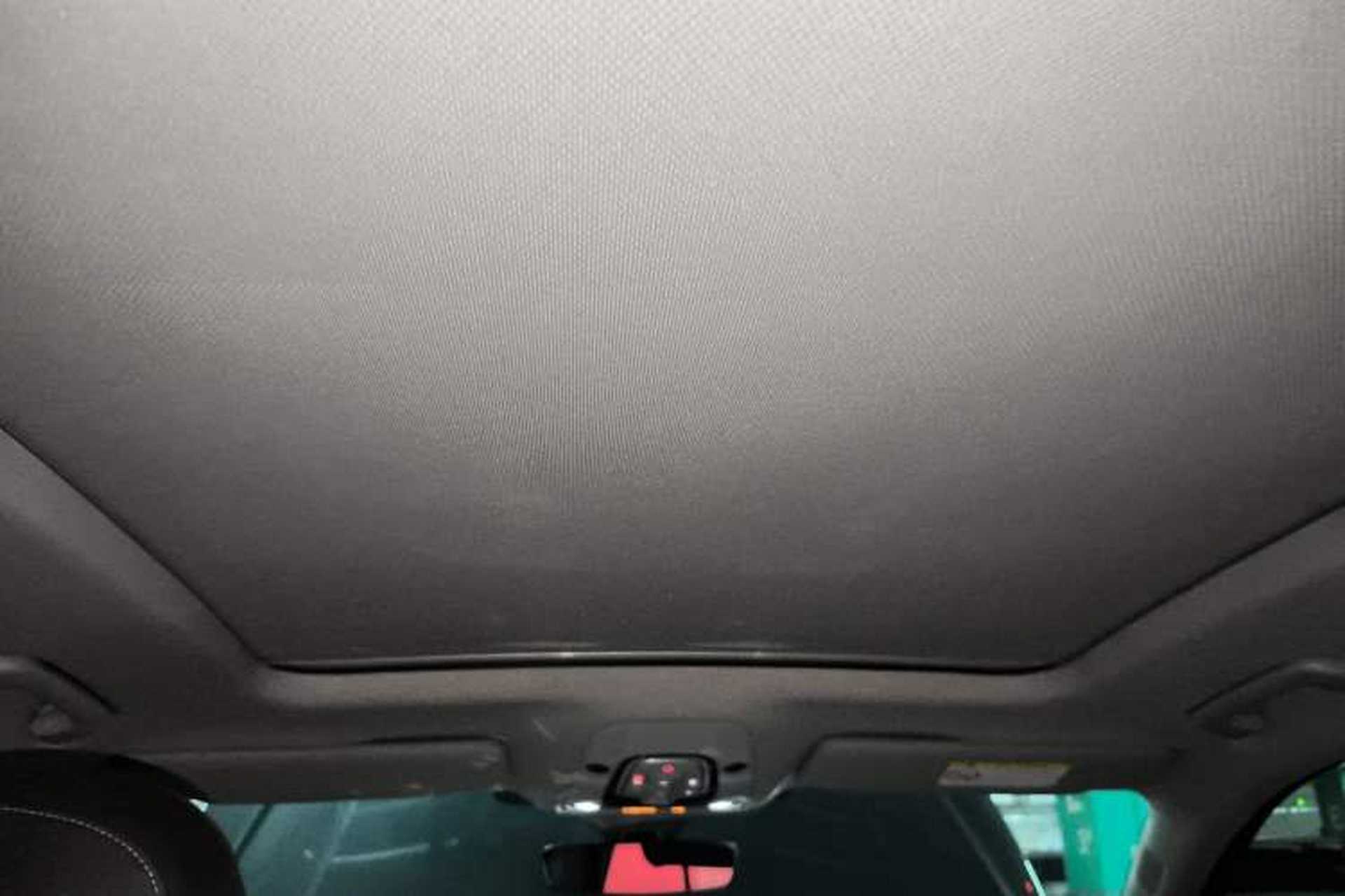 Used Audi Q5L 2020 45 TFSI Prestige Fashion Model Headliner