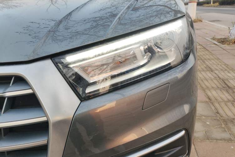 Used Audi Q5L 2020 Revised 40 TFSI Prestige Edition Left Front Headlight