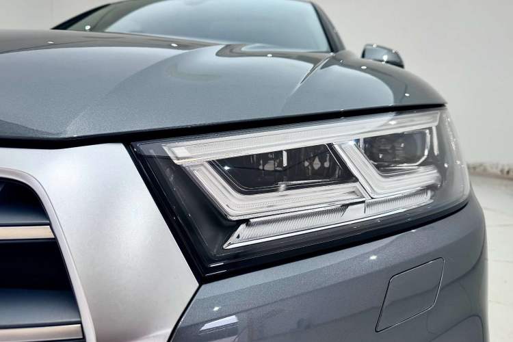 Used Audi Q5L 2020 45 TFSI Prestige Fashion Model Left Front Headlight