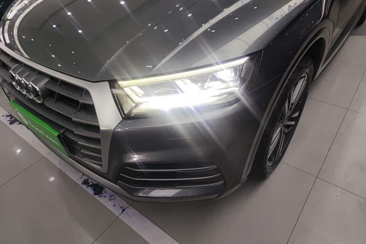 Used Audi Q5L 2020 Updated 40 TFSI Prestige Fashion Edition Left Front Headlight