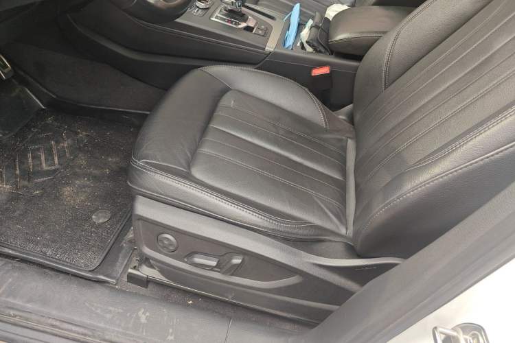 Used Audi Q5L 2020 45 TFSI Prestige Fashion Model Left Front Seat