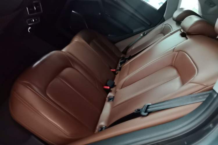 Used Audi Q5L 2020 40 TFSI Prestige Edition Left Rear Seat