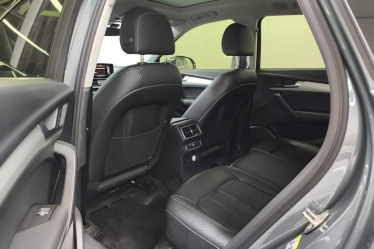 Used Audi Q5L 2020 Updated 40 TFSI Prestige Fashion Edition Left Rear Seat