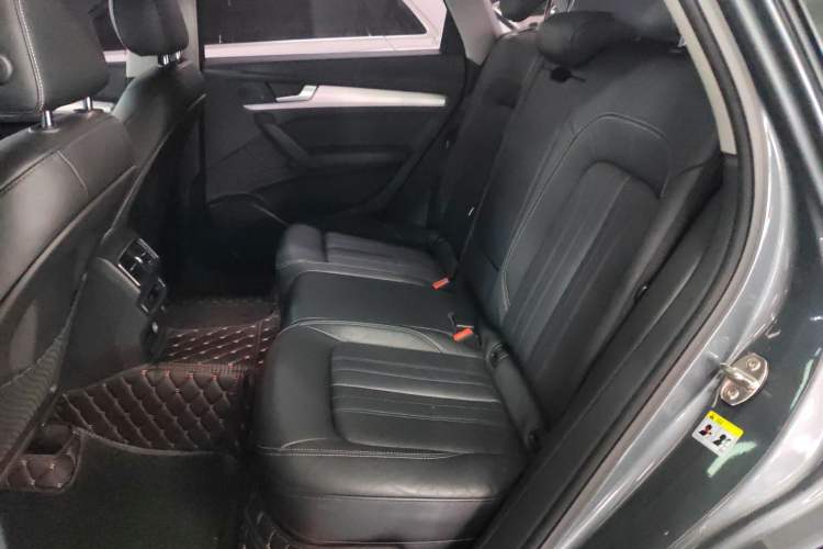 Used Audi Q5L 2020 Updated 40 TFSI Prestige Fashion Edition Left Rear Seat