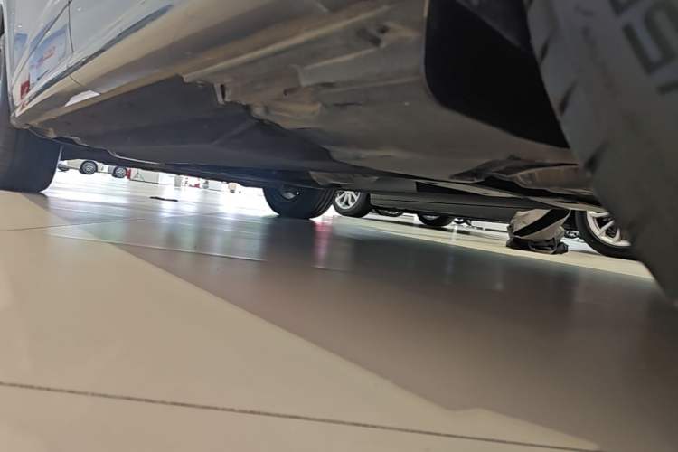 Used Audi Q5L 2020 40 TFSI Prestige Fashion Edition Left Side Sill