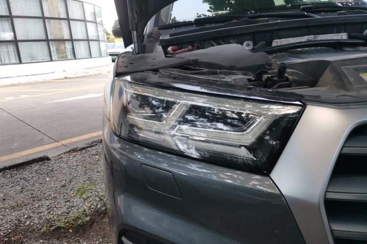 Used Audi Q5L 2020 Updated 40 TFSI Prestige Fashion Edition Right Front Headlight