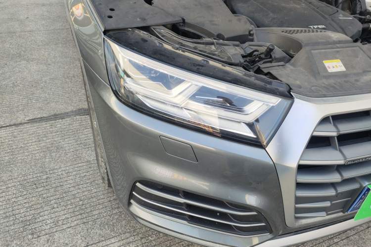 Used Audi Q5L 2020 45 TFSI Prestige Fashion Model Right Front Headlight