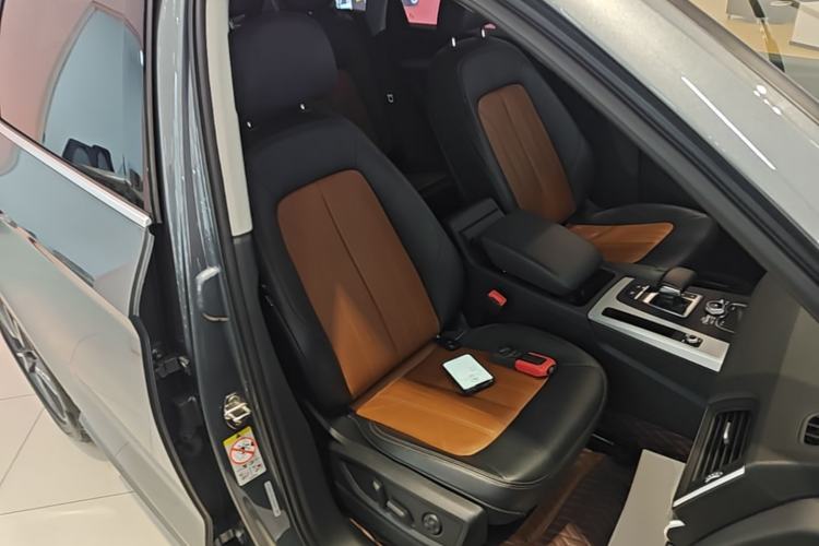 Used Audi Q5L 2020 40 TFSI Prestige Fashion Edition Right Front Seat