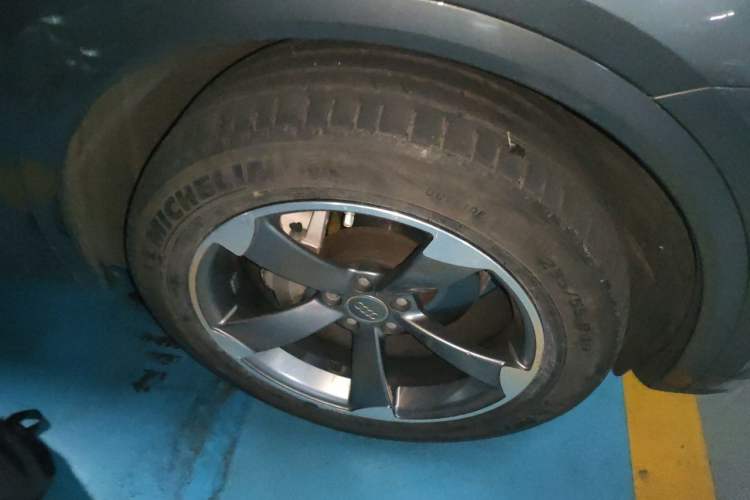 Used Audi Q5L 2020 45 TFSI Prestige Fashion Model Right Front Wheel Hub