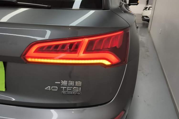 Used Audi Q5L 2020 Updated 40 TFSI Prestige Fashion Edition Right Rear Taillight