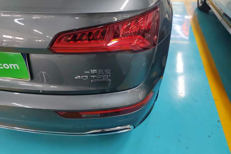 Used Audi Q5L 2020 Updated 40 TFSI Prestige Fashion Edition Right Rear Taillight
