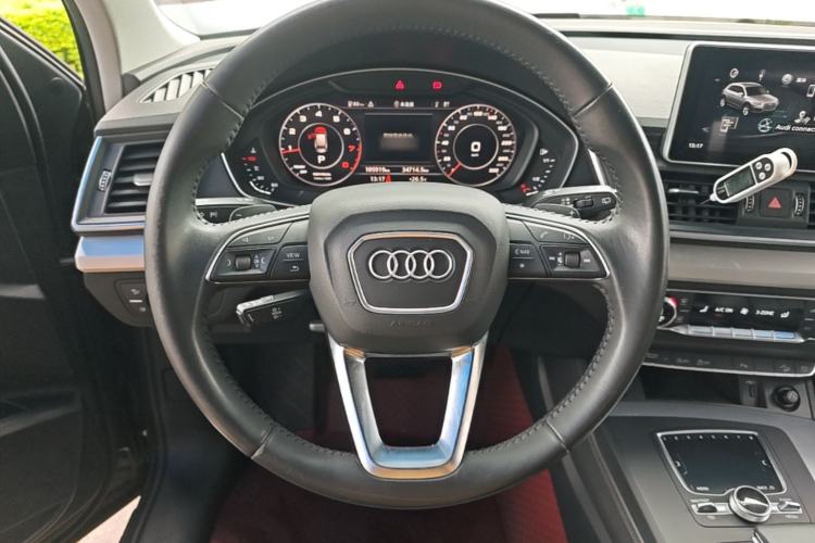 Used Audi Q5L 2020 Updated 40 TFSI Prestige Fashion Edition Steering Wheel
