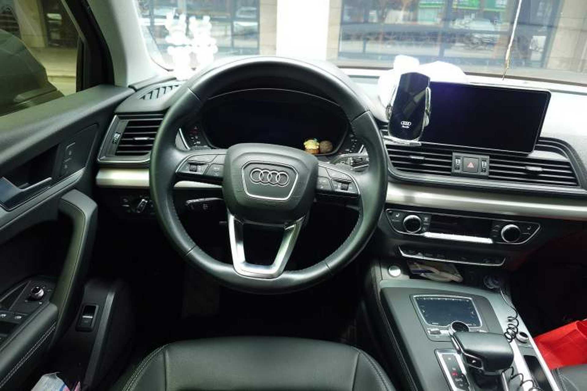 Used Audi Q5L 2020 Updated 40 TFSI Prestige Fashion Edition Steering Wheel