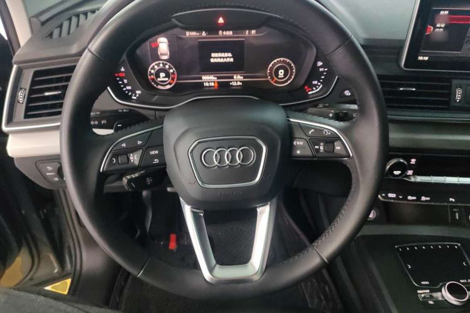 Used Audi Q5L 2020 Updated 40 TFSI Prestige Fashion Edition Steering Wheel