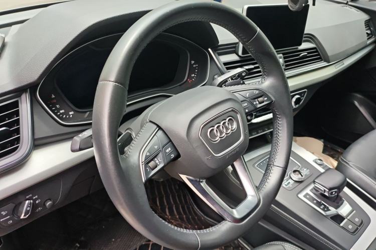 Used Audi Q5L 2020 40 TFSI Prestige Fashion Edition Steering Wheel