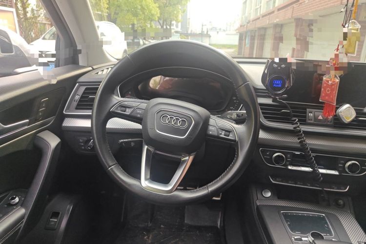 Used Audi Q5L 2020 45 TFSI Prestige Fashion Model Steering Wheel