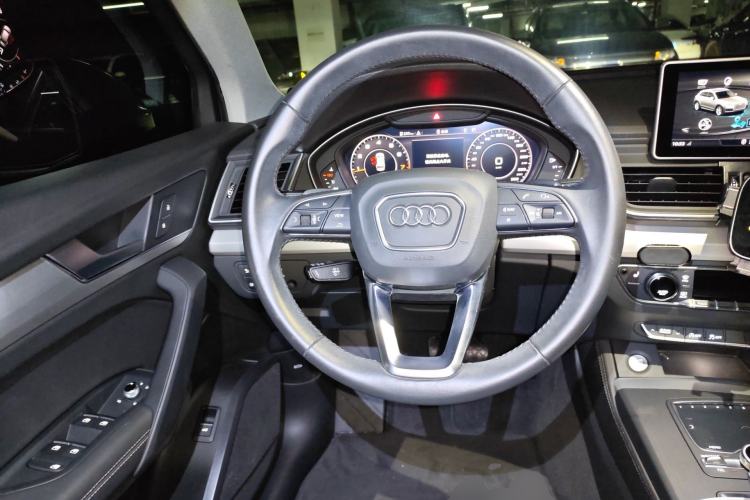 Used Audi Q5L 2020 Revised 40 TFSI Prestige Edition Steering Wheel