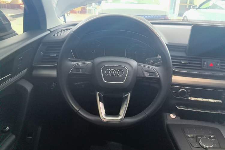 Used Audi Q5L 2020 Revised 40 TFSI Prestige Edition Steering Wheel