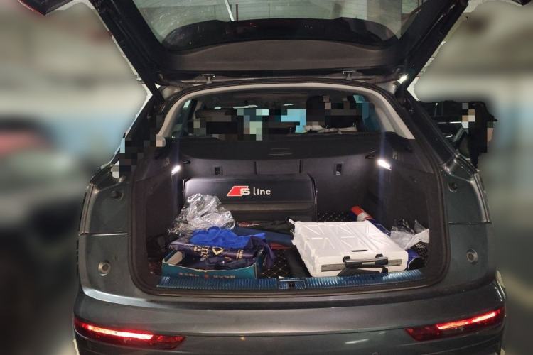 Used Audi Q5L 2020 45 TFSI Prestige Fashion Model Trunk