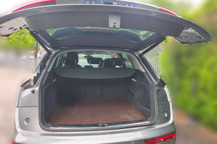Used Audi Q5L 2020 Updated 40 TFSI Prestige Fashion Edition Trunk